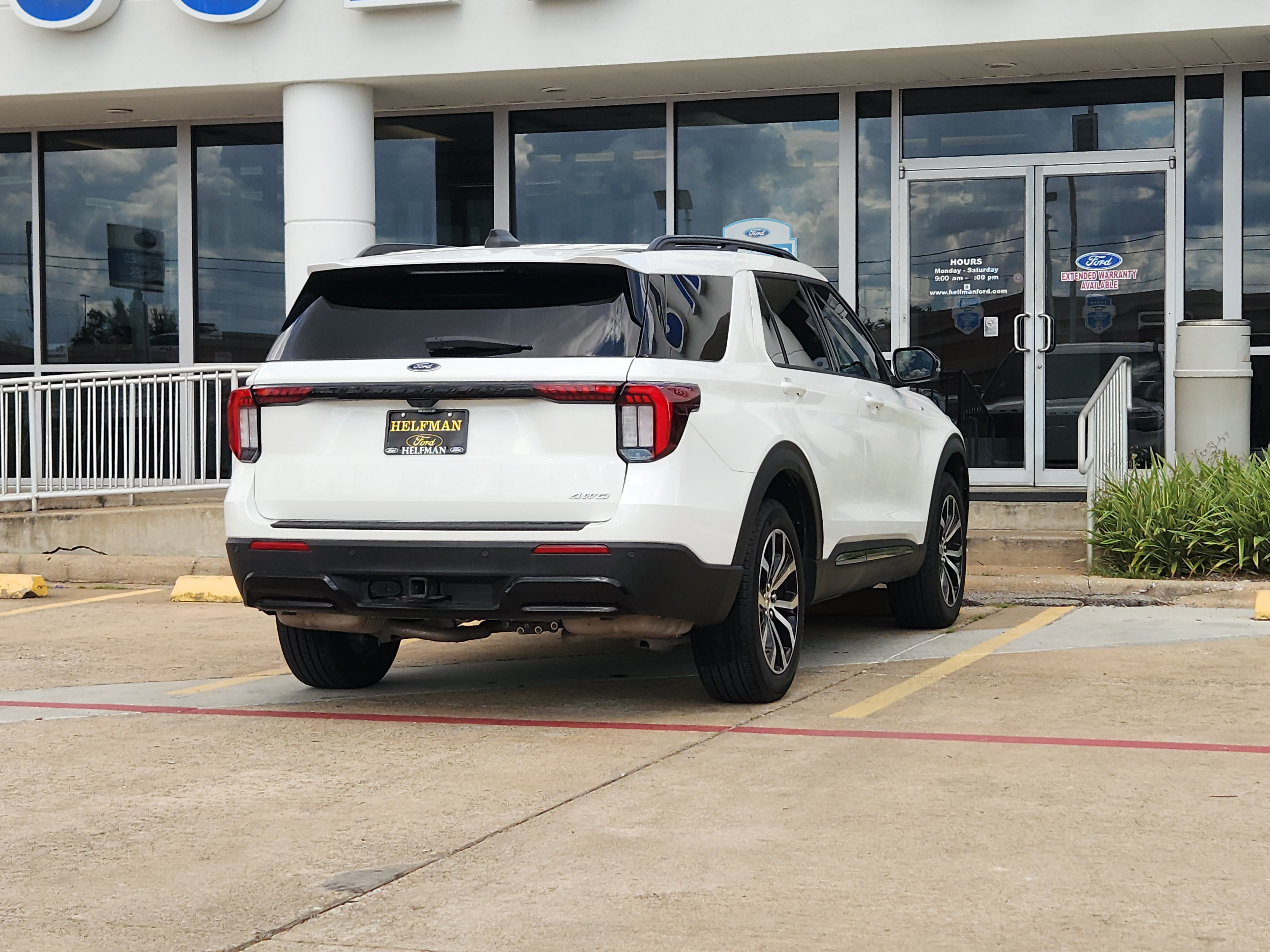 Certified 2025 Ford Explorer ST-Line SUV