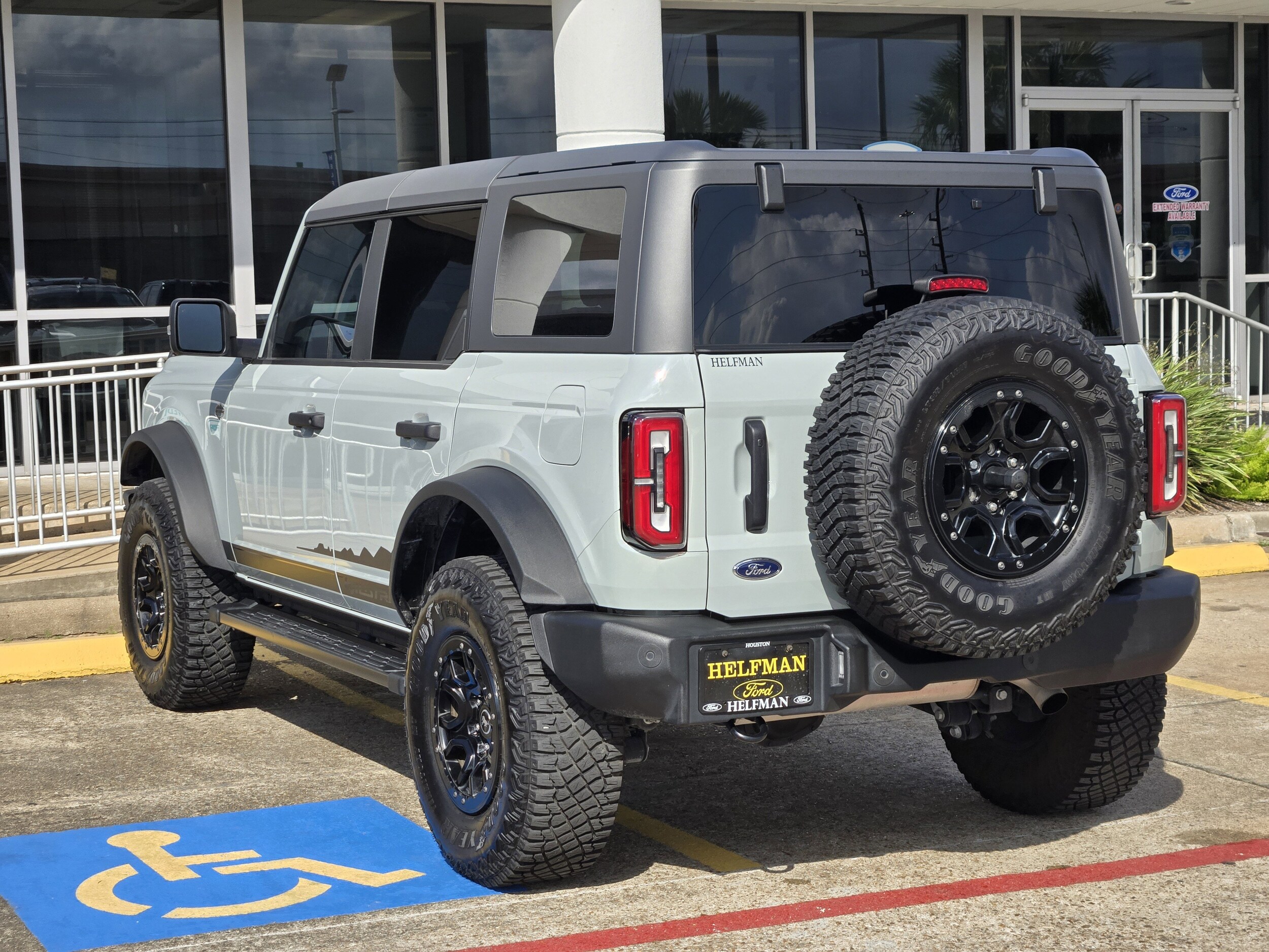 2023 Ford Bronco Base Big Bend Black Diamond Outer Banks Badlands Wildtrak Everglades photo 3