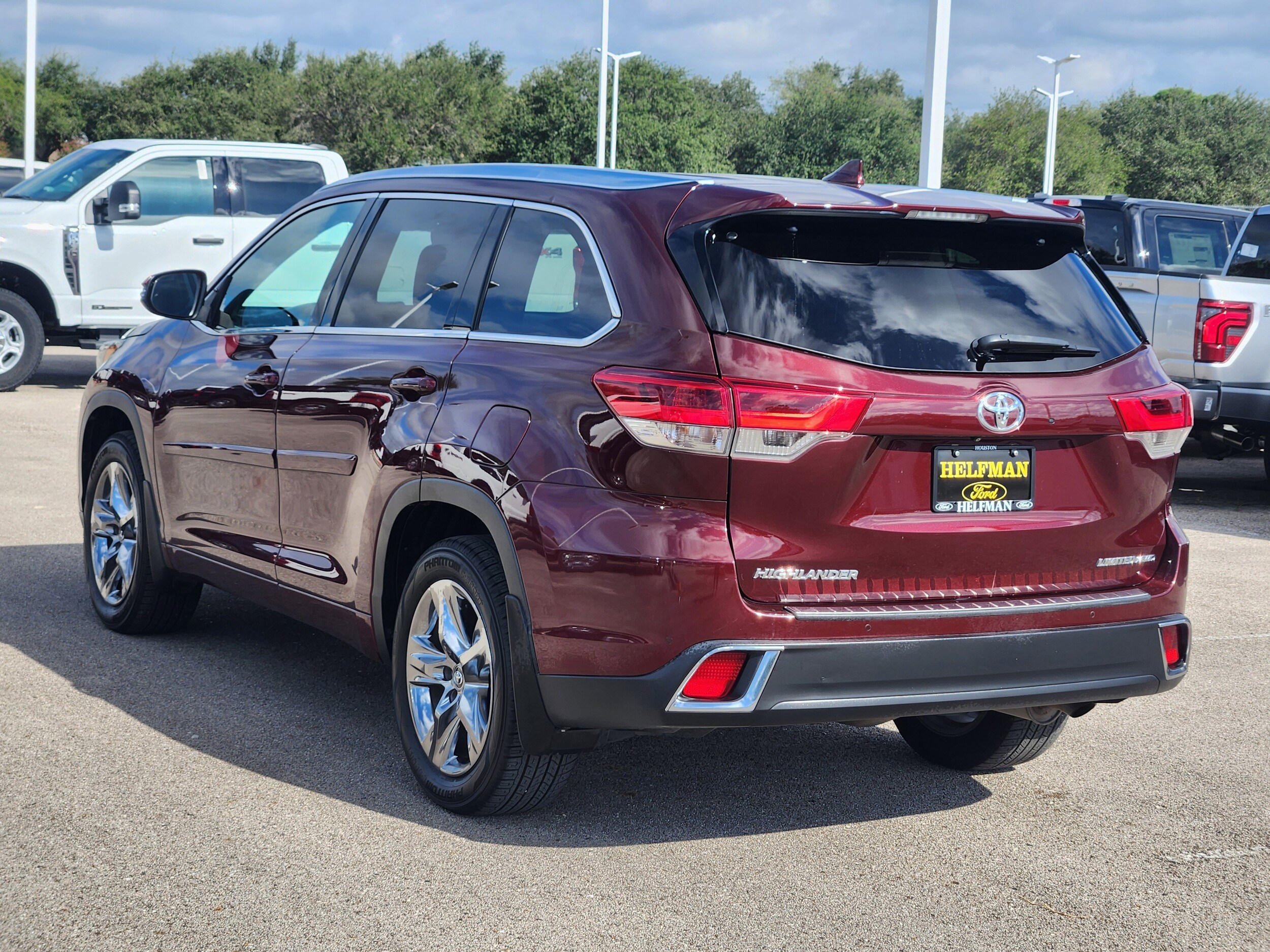 2018 Toyota Highlander Limited Platinum photo 3