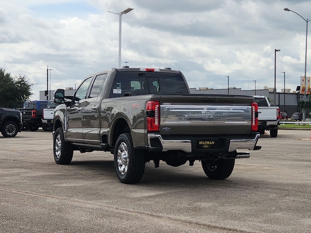 New 2026 Ford Super Duty F-350® Lariat® TRUCK