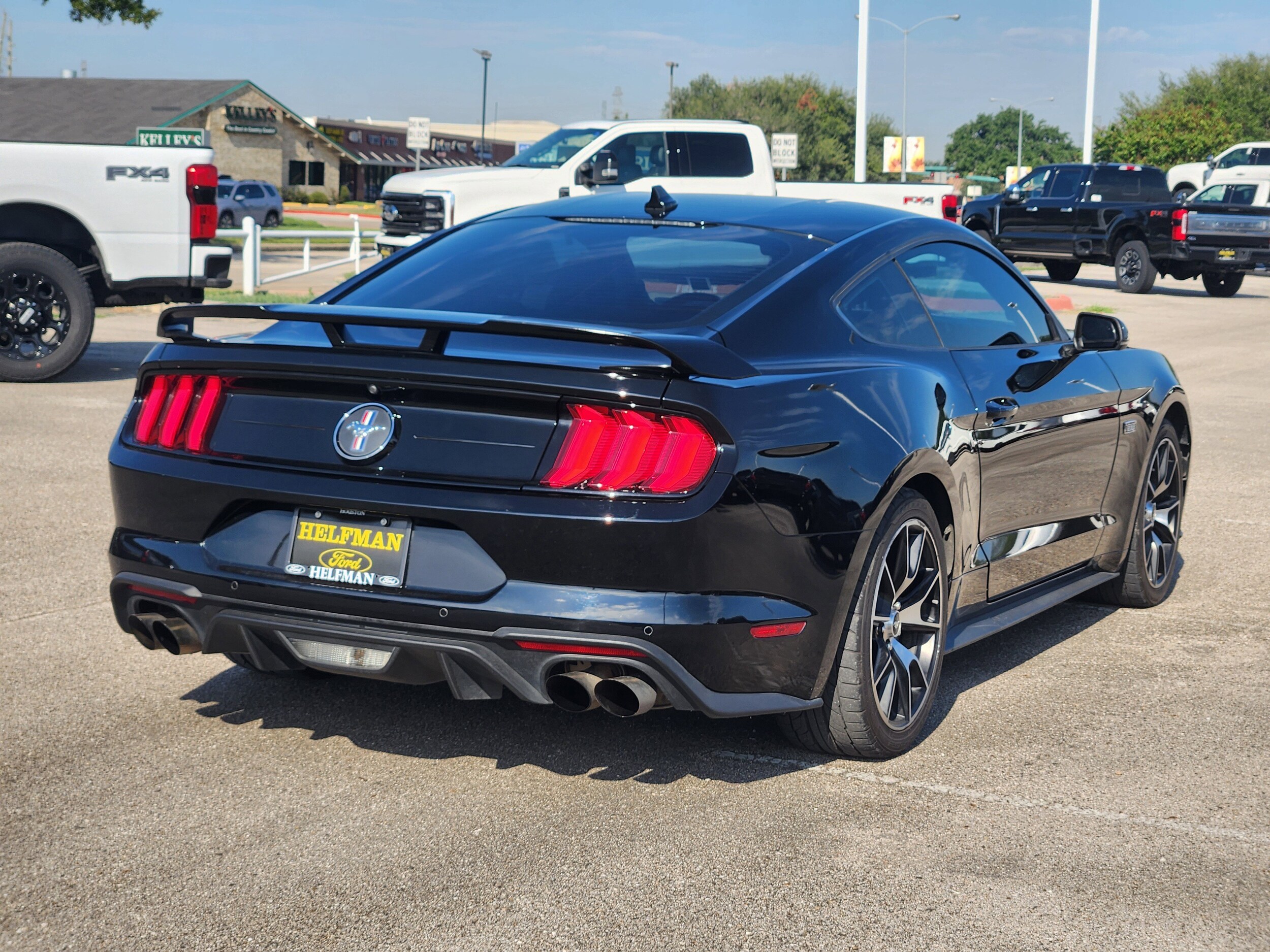 2021 Ford Mustang EcoBoost Premium photo 3