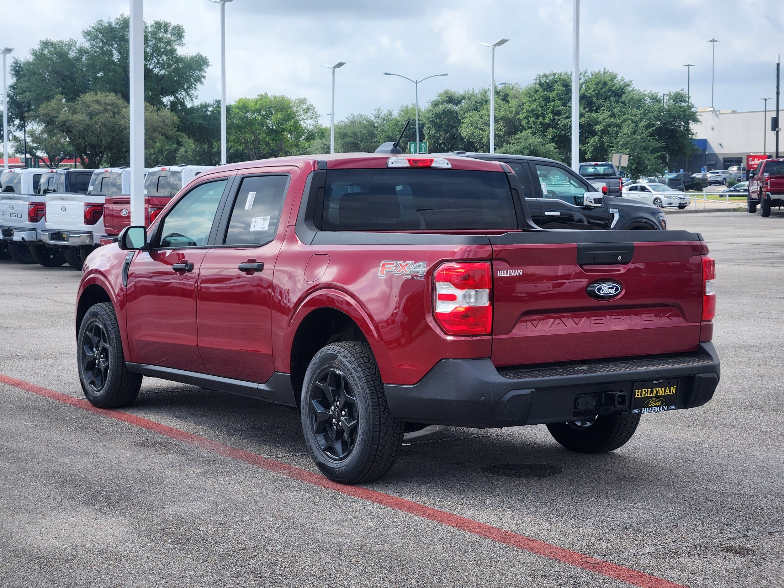 2025 Ford Maverick XLT photo 4