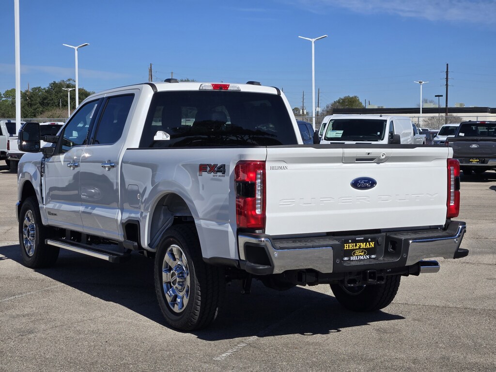 New 2026 Ford Super Duty F-250 Lariat TRUCK