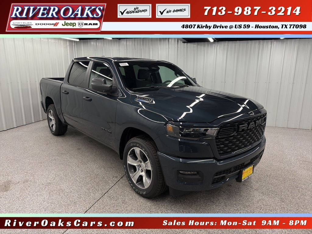 New 2025 Ram 1500 TRADESMAN CREW CAB 4X2 5'7 BOX Pickup
