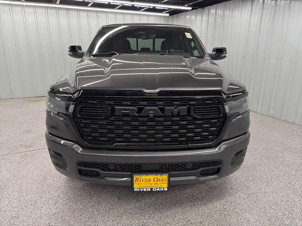 New 2026 Ram 1500 BIG HORN CREW CAB 4X4 5'7 BOX Pickup