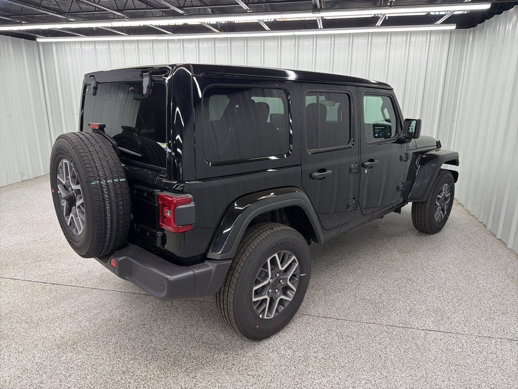 2025 Jeep Wrangler 4-Door Sahara - Photo 6