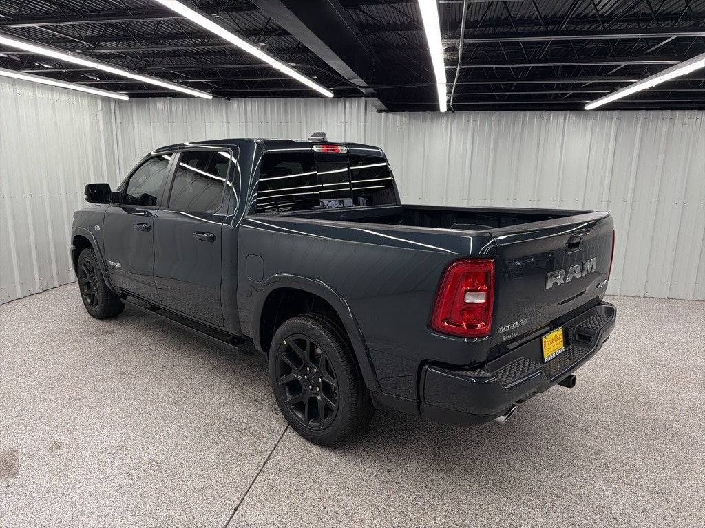 New 2026 Ram 1500 LARAMIE CREW CAB 4X4 5'7 BOX Pickup