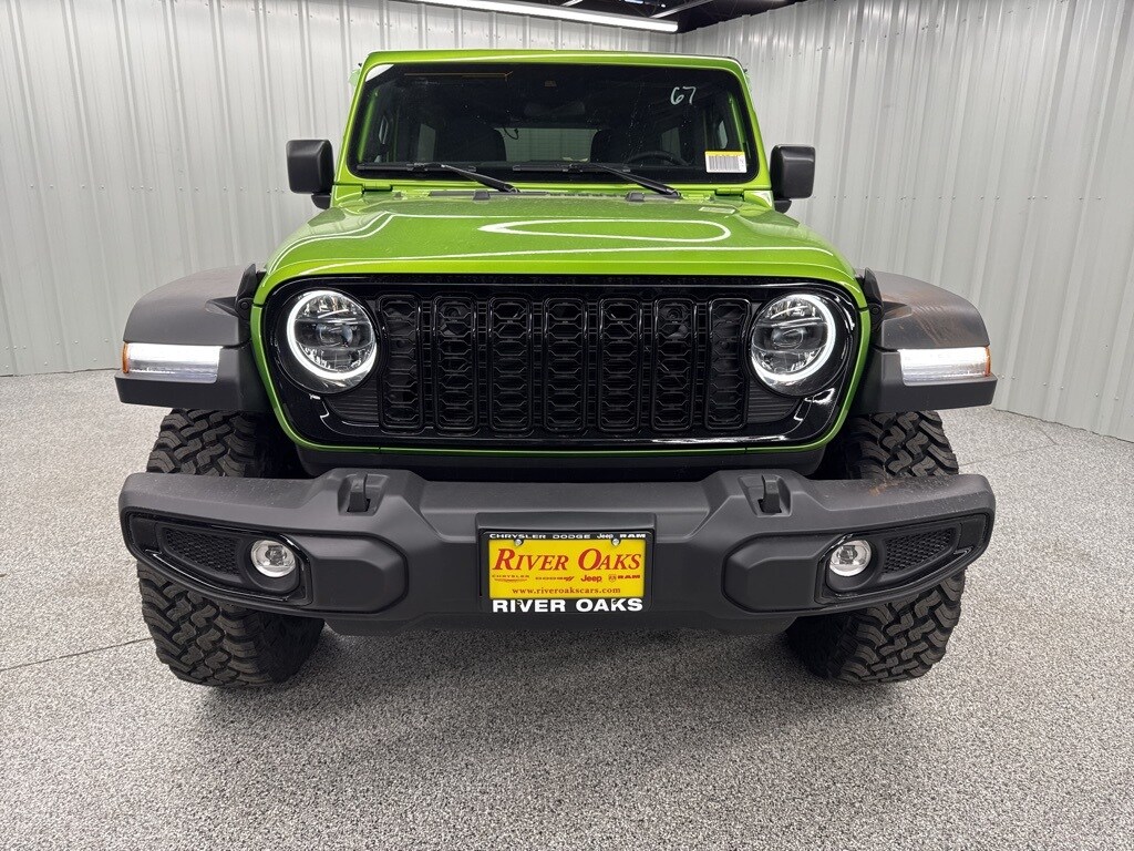 2025 Jeep Wrangler Willys photo 2