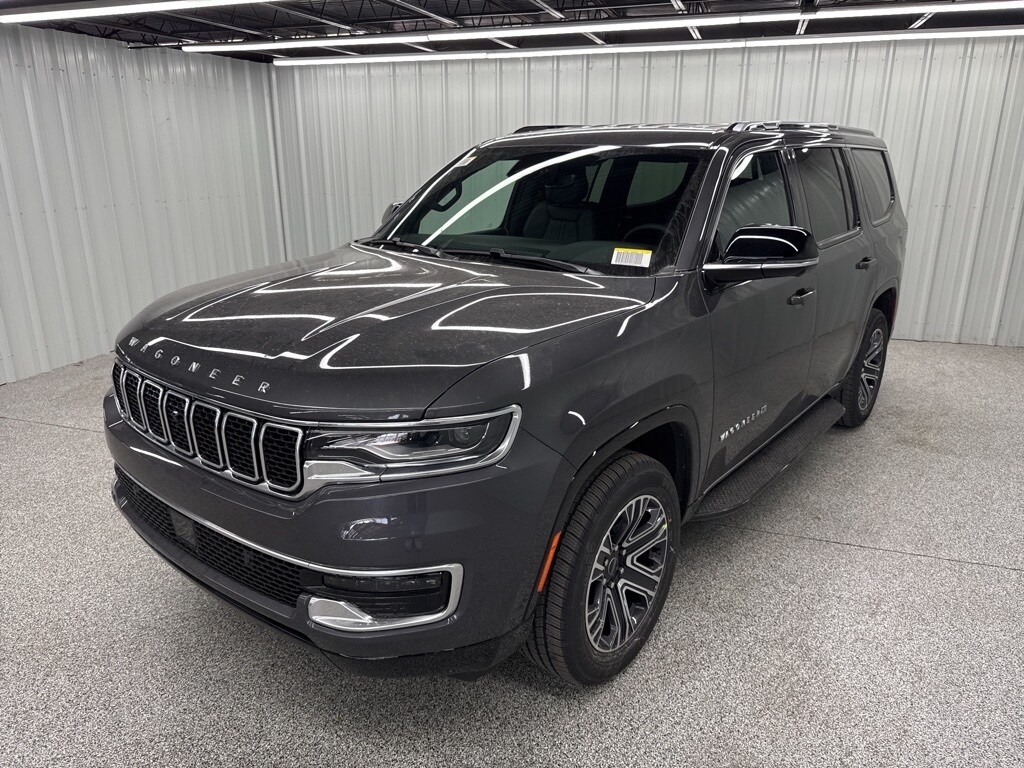 2025 Jeep Wagoneer Base photo 2