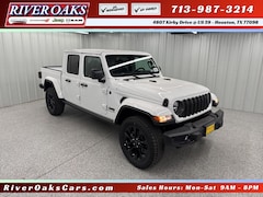 2025 Jeep Gladiator NIGHTHAWK 4X4 Pickup