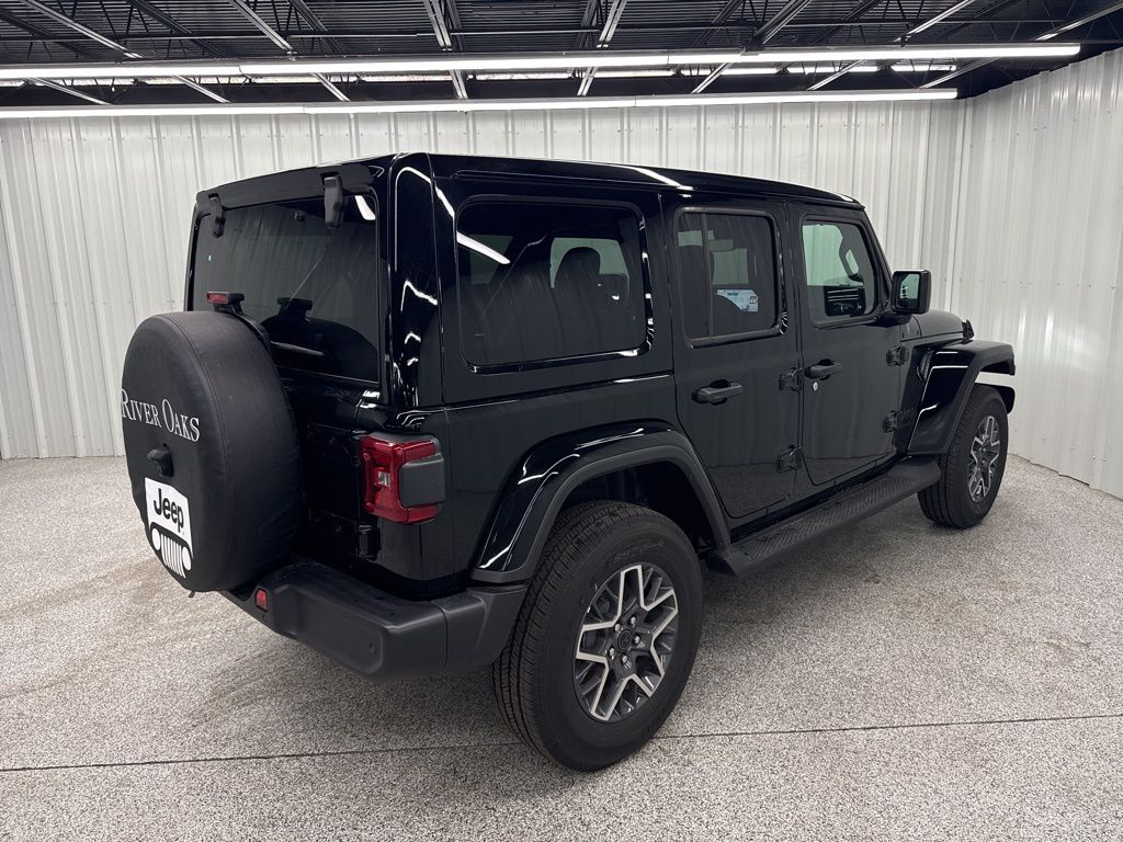 2026 Jeep Wrangler 4-Door Sahara - Photo 6