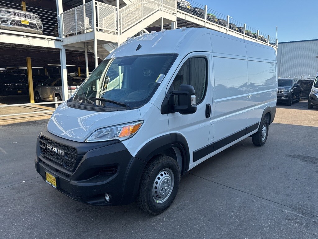 2026 Ram ProMaster 2500 Cargo Van photo 3