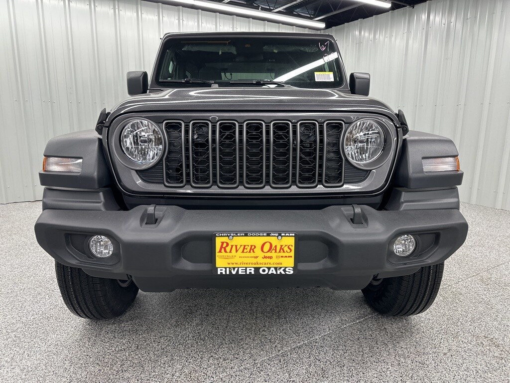 2025 Jeep Wrangler Sport photo 2