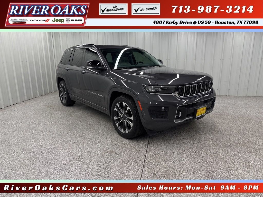 2022 Jeep Grand Cherokee Overland 4x4's photo