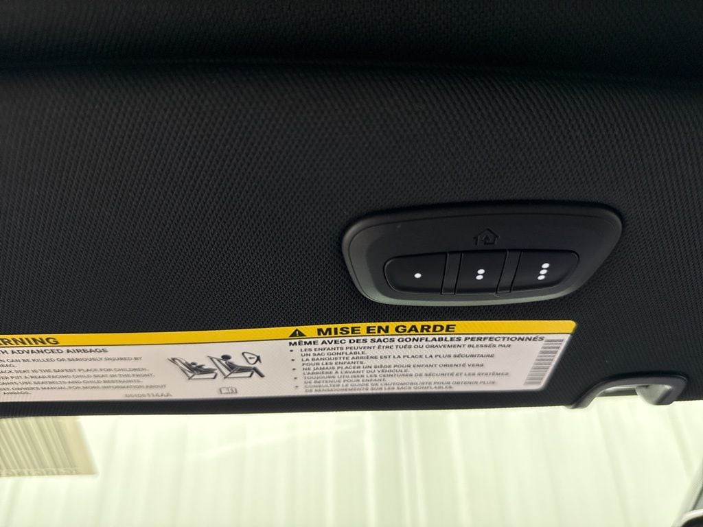 2026 Chrysler Pacifica Select - Photo 28