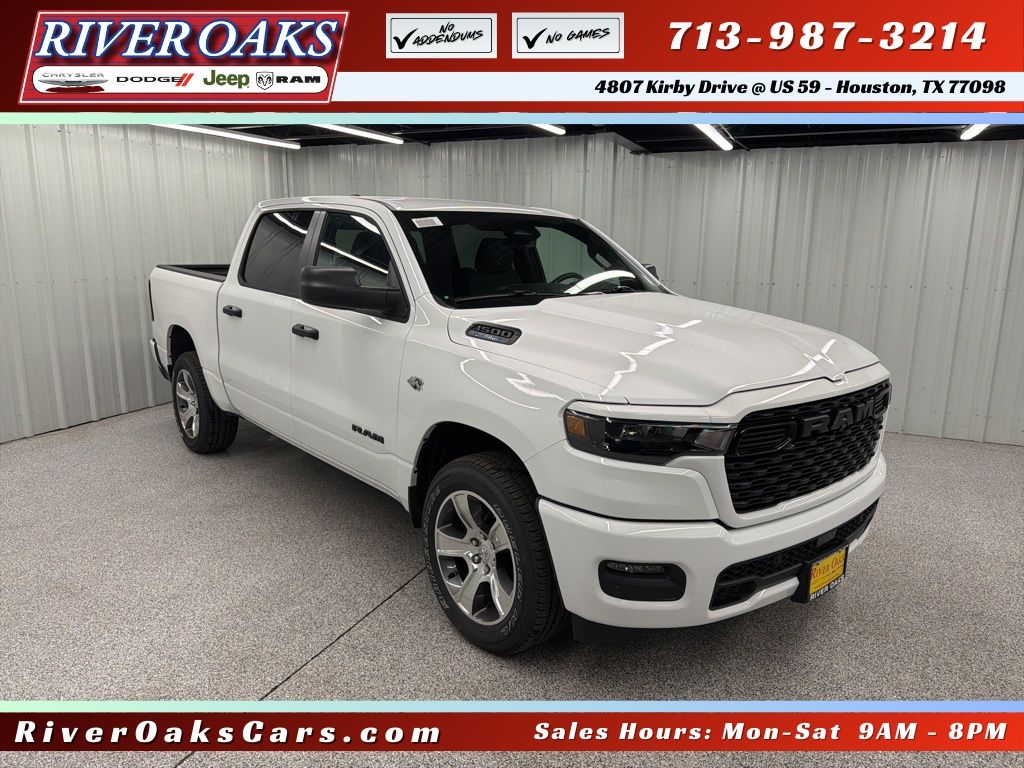 2026 RAM 1500 Express Crew Cab 5'7's photo