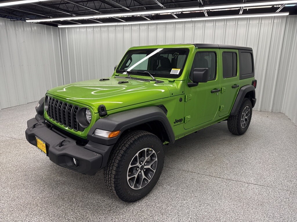 2025 Jeep Wrangler Sport photo 3