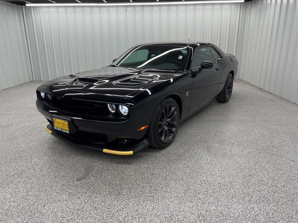 Used 2022 Dodge Challenger R/T Scat Pack Coupe