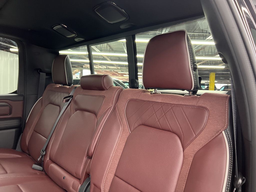 2026 RAM Ram 1500 Pickup Limited - Photo 11