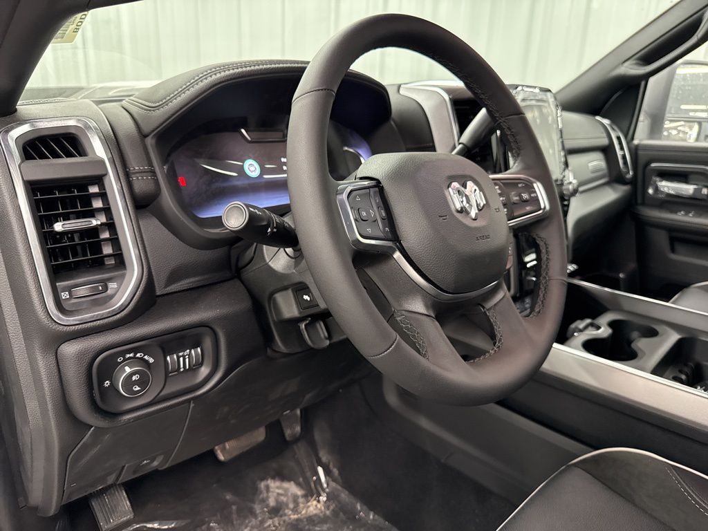 2026 RAM 2500 Laramie - Photo 13