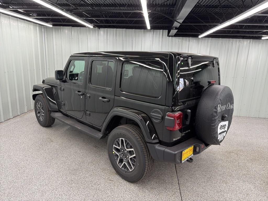 New 2026 Jeep Wrangler 4-DOOR SAHARA Sport Utility