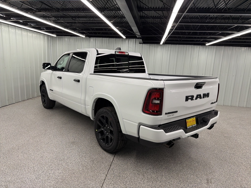 New 2026 Ram 1500 LARAMIE CREW CAB 4X4 5'7 BOX Pickup