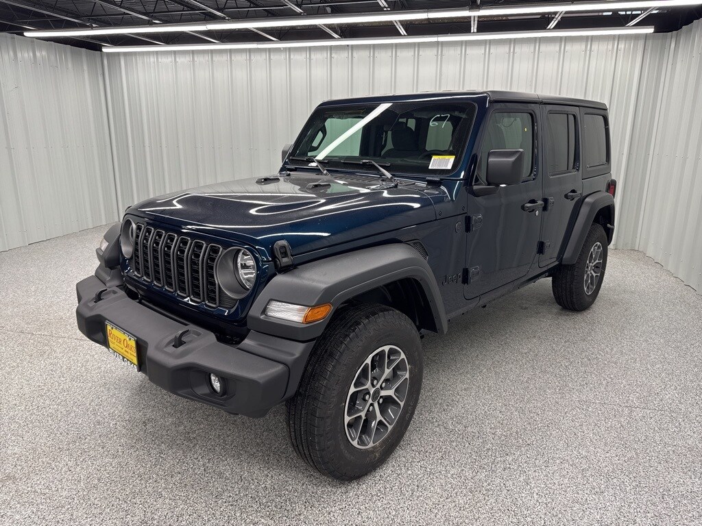 2025 Jeep Wrangler Sport photo 3