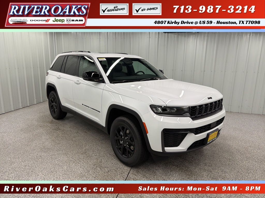New 2026 Jeep Grand Cherokee LAREDO ALTITUDE 4X4