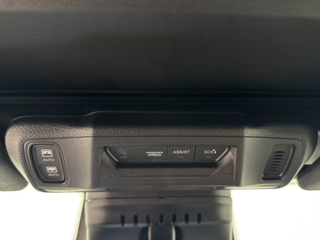 2026 Jeep Wrangler 4-Door Sahara - Photo 25