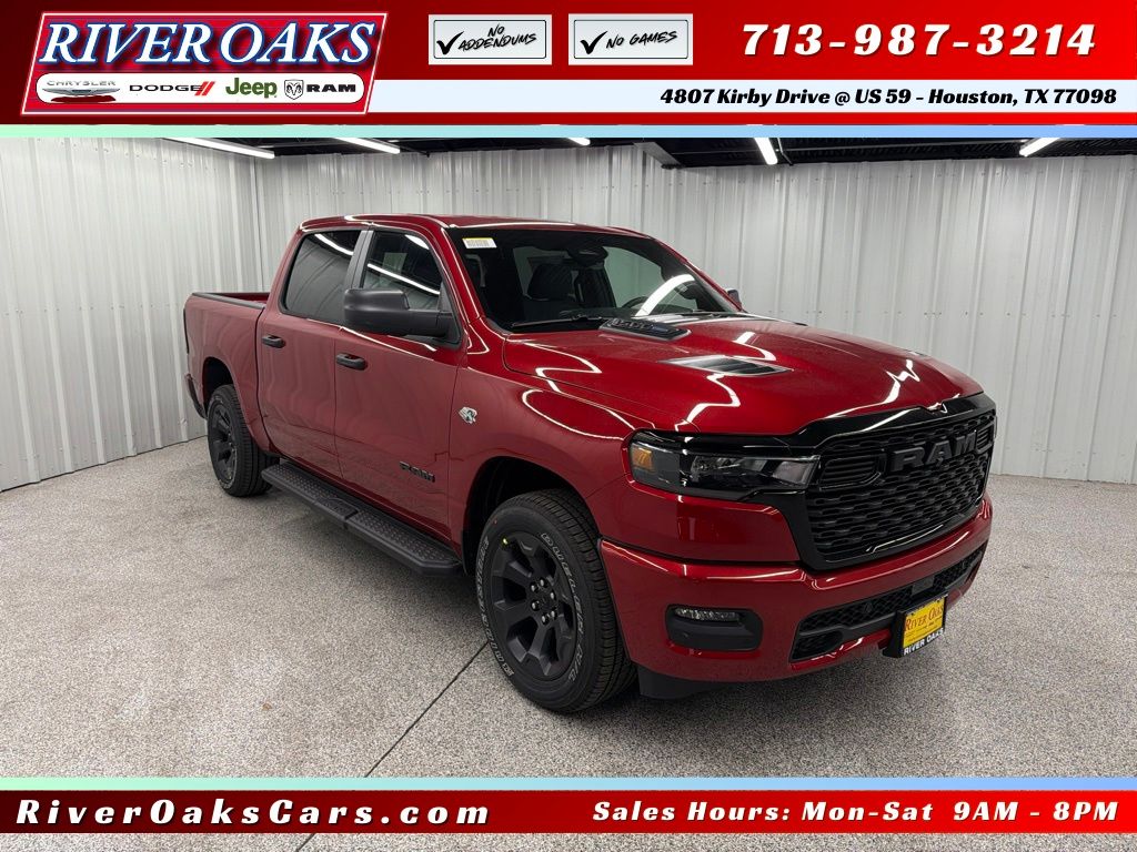 New 2026 Ram 1500 EXPRESS CREW CAB 4X4 5'7 BOX