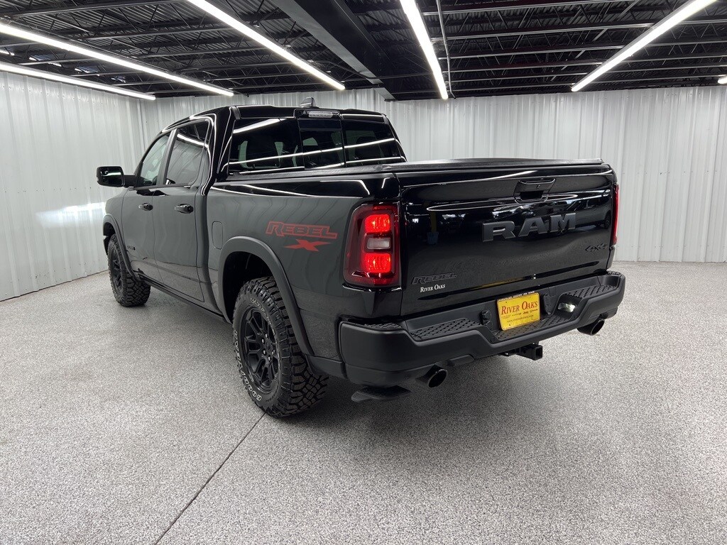 2025 Ram 1500 Rebel photo 4