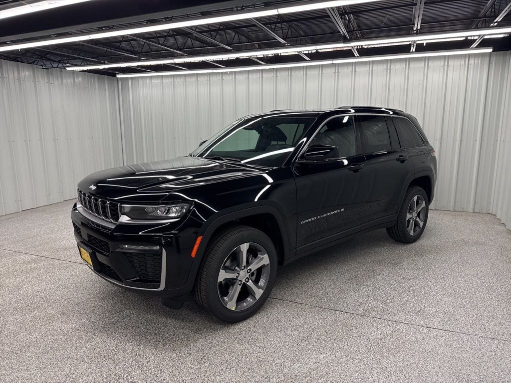 New 2026 Jeep Grand Cherokee LIMITED 4X2 Sport Utility
