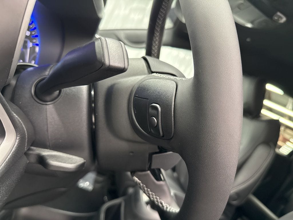 2026 Chrysler Pacifica Select - Photo 22