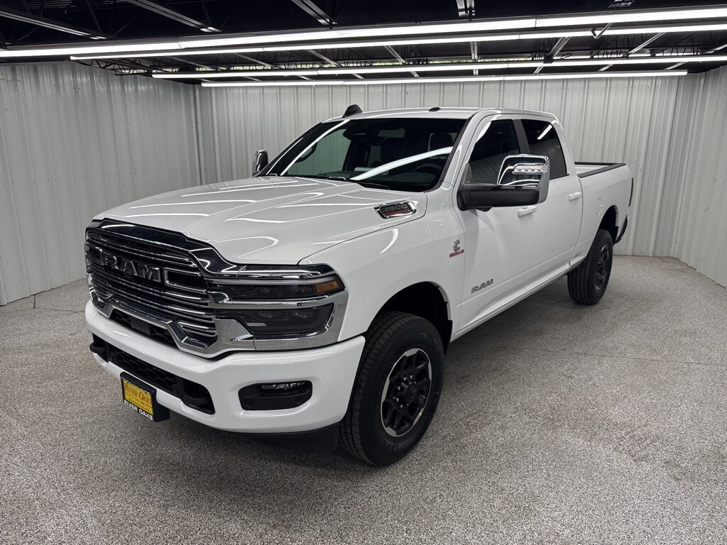 2025 Ram 2500 Laramie photo 2