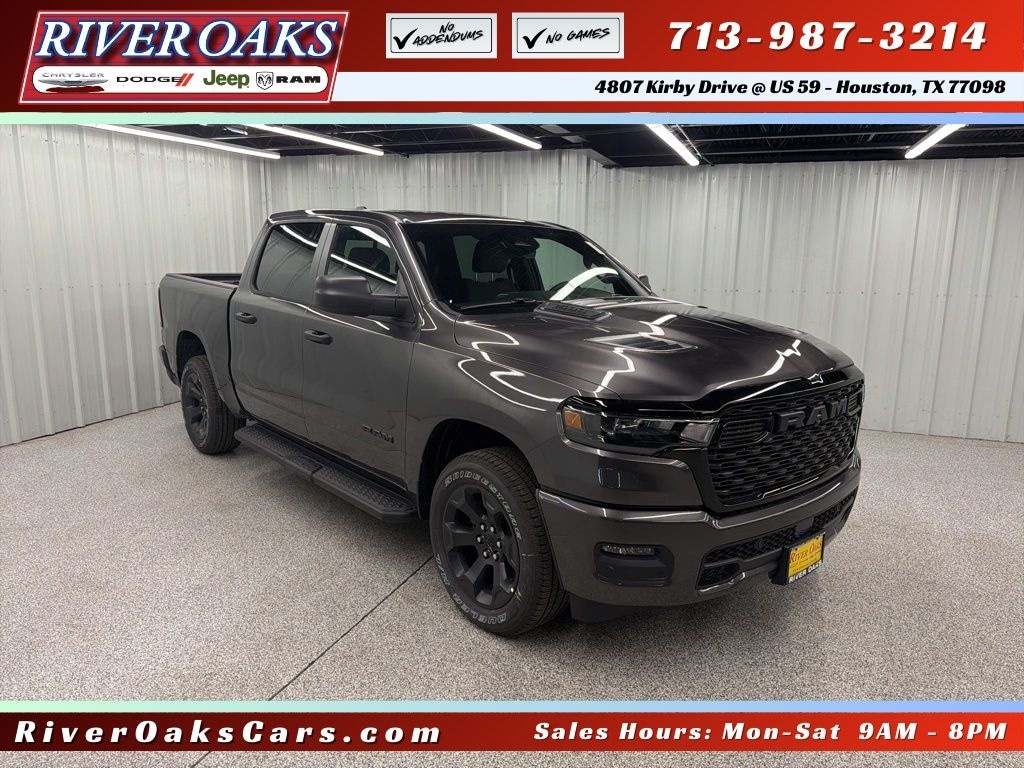 New 2026 Ram 1500 EXPRESS CREW CAB 4X4 5'7 BOX Pickup