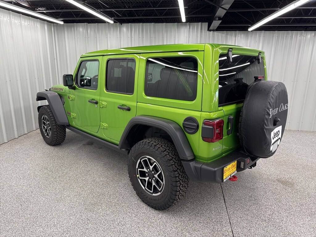 2025 Jeep Wrangler Rubicon photo 4