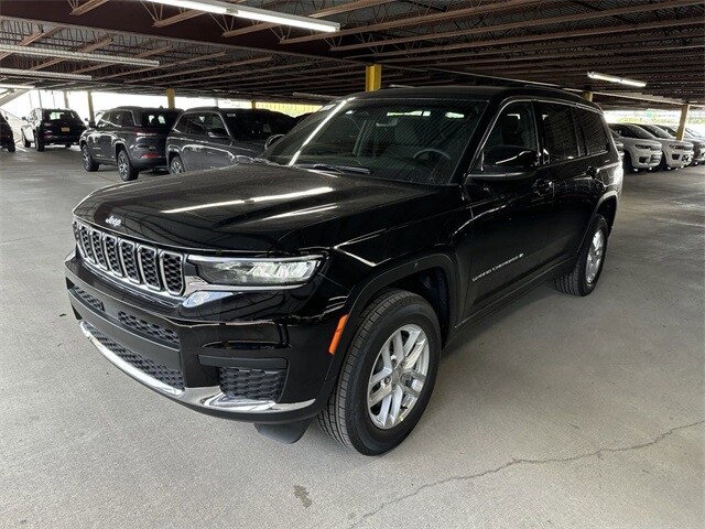 2024 Jeep Grand Cherokee L photo 2