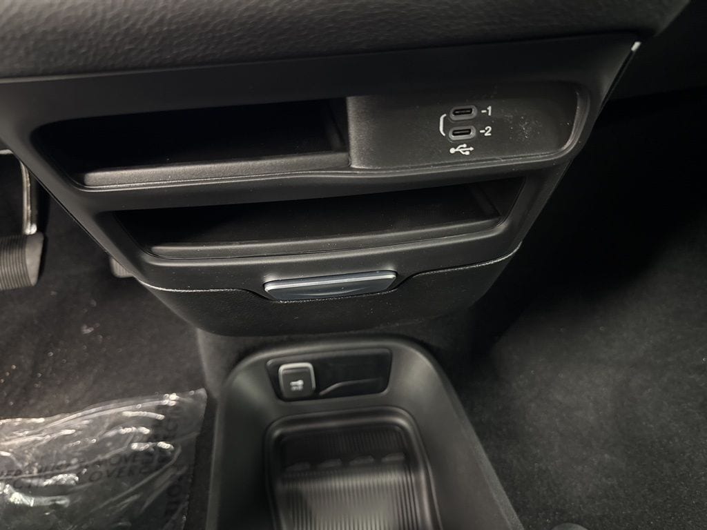2026 Chrysler Pacifica Select - Photo 23