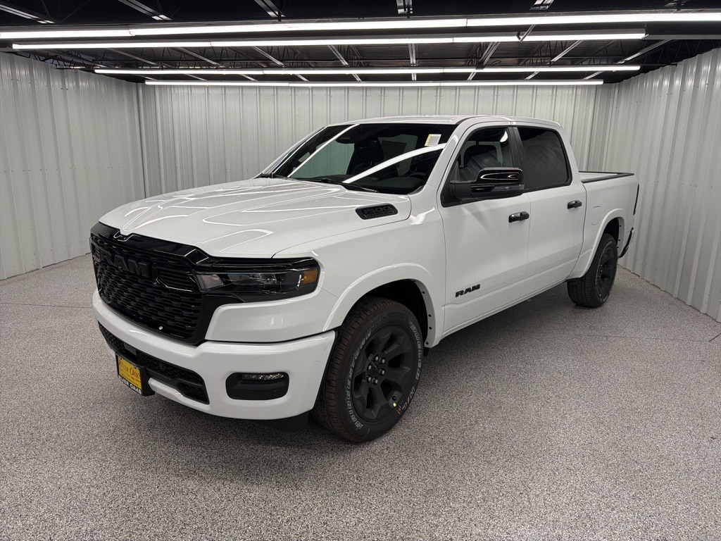 New 2026 Ram 1500 BIG HORN CREW CAB 4X4 5'7 BOX Pickup