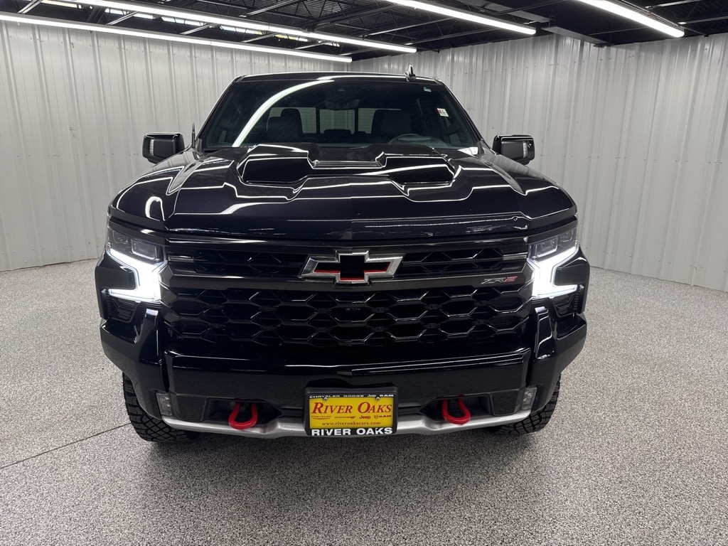Used 2023 Chevrolet Silverado 1500 ZR2 with VIN 3GCUDHEL9PG177904 for sale in Houston, TX