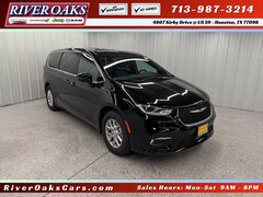 2026 Chrysler Pacifica SELECT Passenger Van