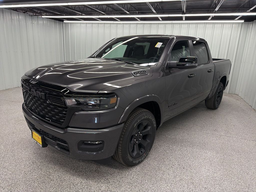 New 2026 Ram 1500 BIG HORN CREW CAB 4X4 5'7 BOX Pickup