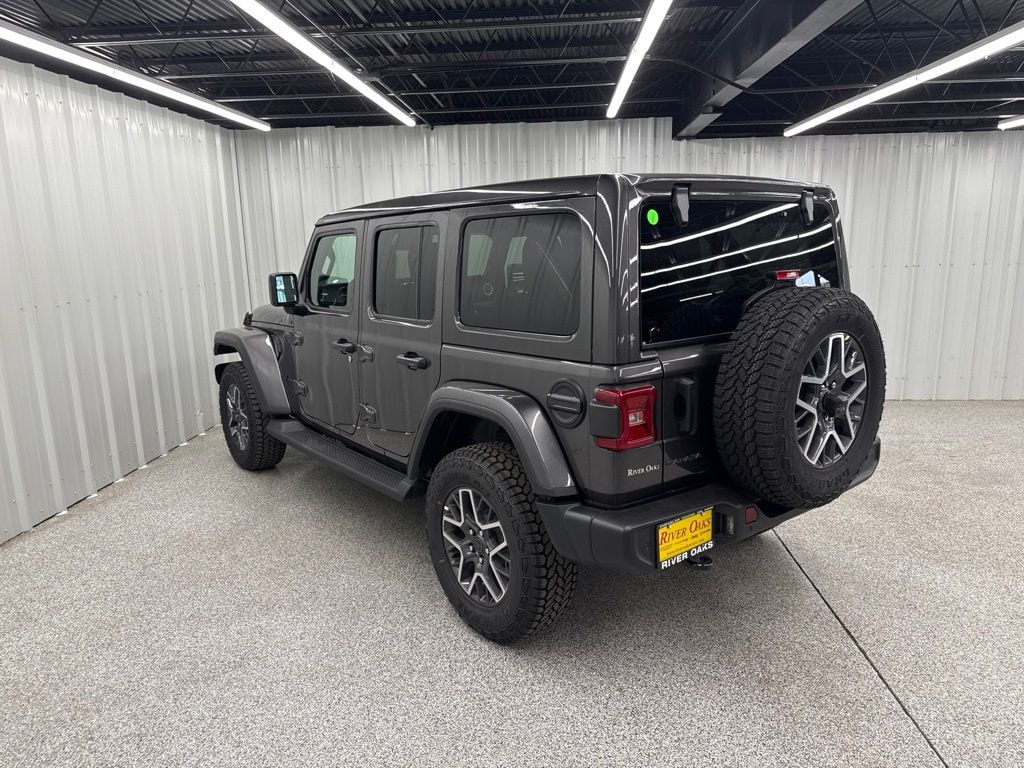 New 2026 Jeep Wrangler 4-DOOR SAHARA Sport Utility