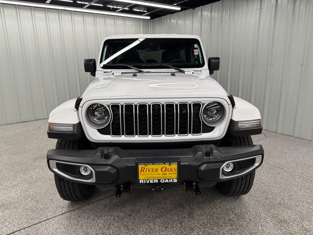 Used 2024 Jeep Wrangler Sahara SUV