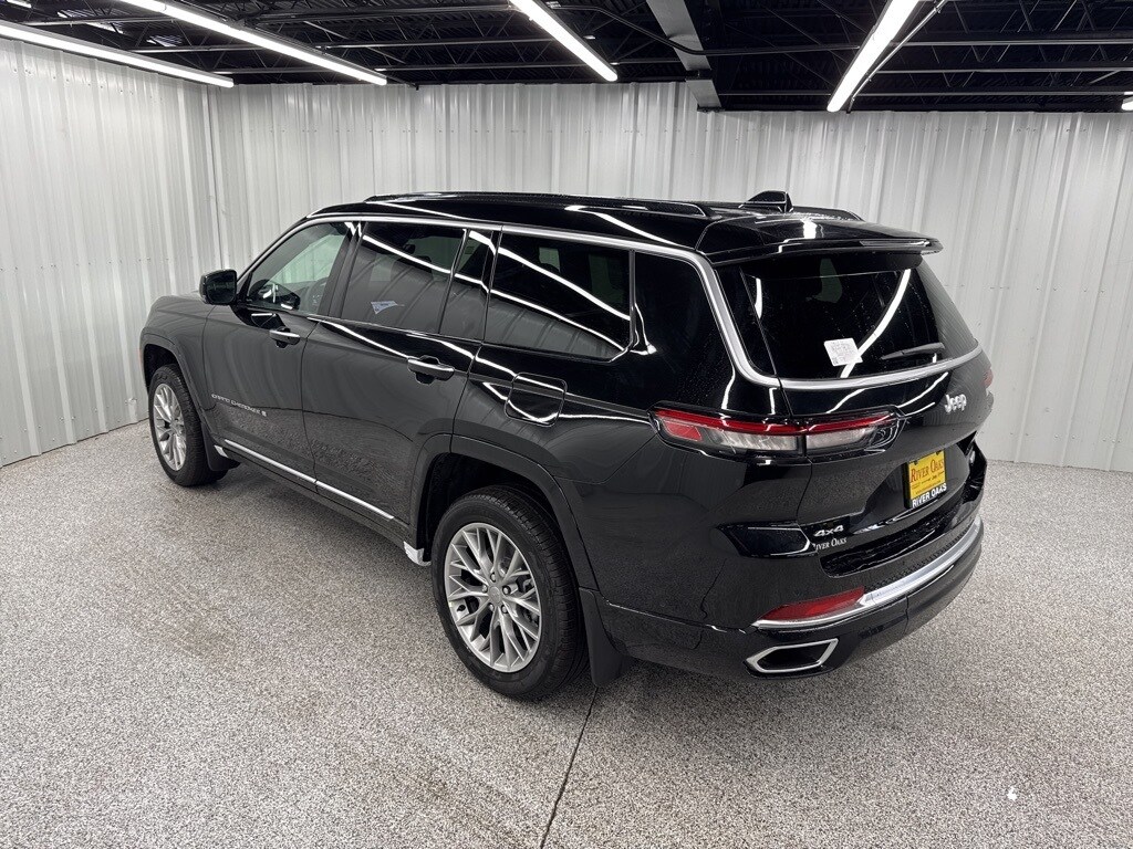 2025 Jeep Grand Cherokee Limited photo 4