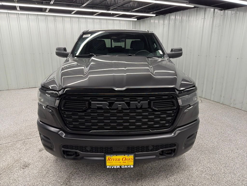 New 2026 Ram 1500 WARLOCK CREW CAB 4X4 5'7 BOX Pickup
