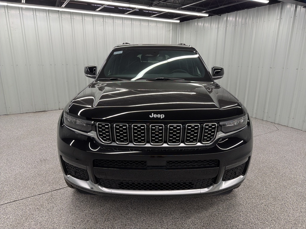New 2025 Jeep Grand Cherokee L SUMMIT 4X4 Sport Utility