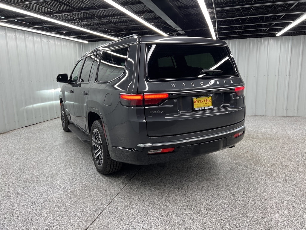 Used 2025 Jeep Wagoneer Base SUV