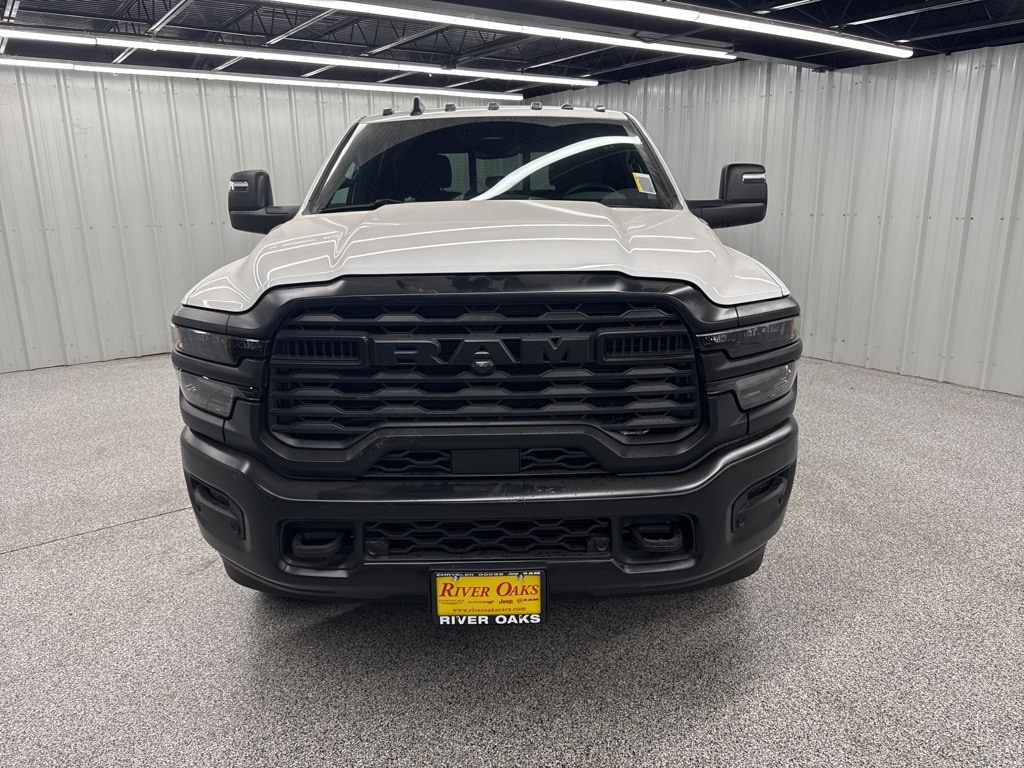 New 2026 Ram 3500 TRADESMAN CREW CAB 4X4 8' BOX Pickup