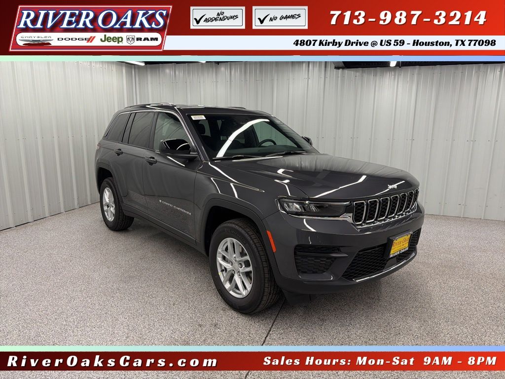 New 2026 Jeep Grand Cherokee LAREDO 4X2